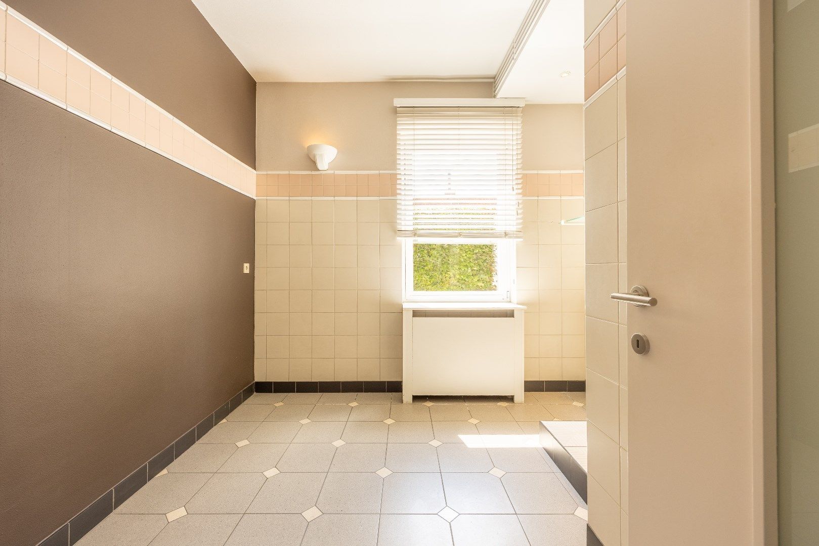 COMMERCIEEL PAND OP TOPLOCATIE IN WAREGEM foto 6