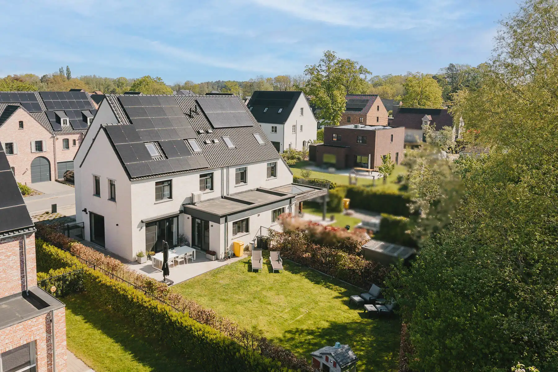 Recent gebouwde, energiezuinige gezinswoning op toplocatie foto 37