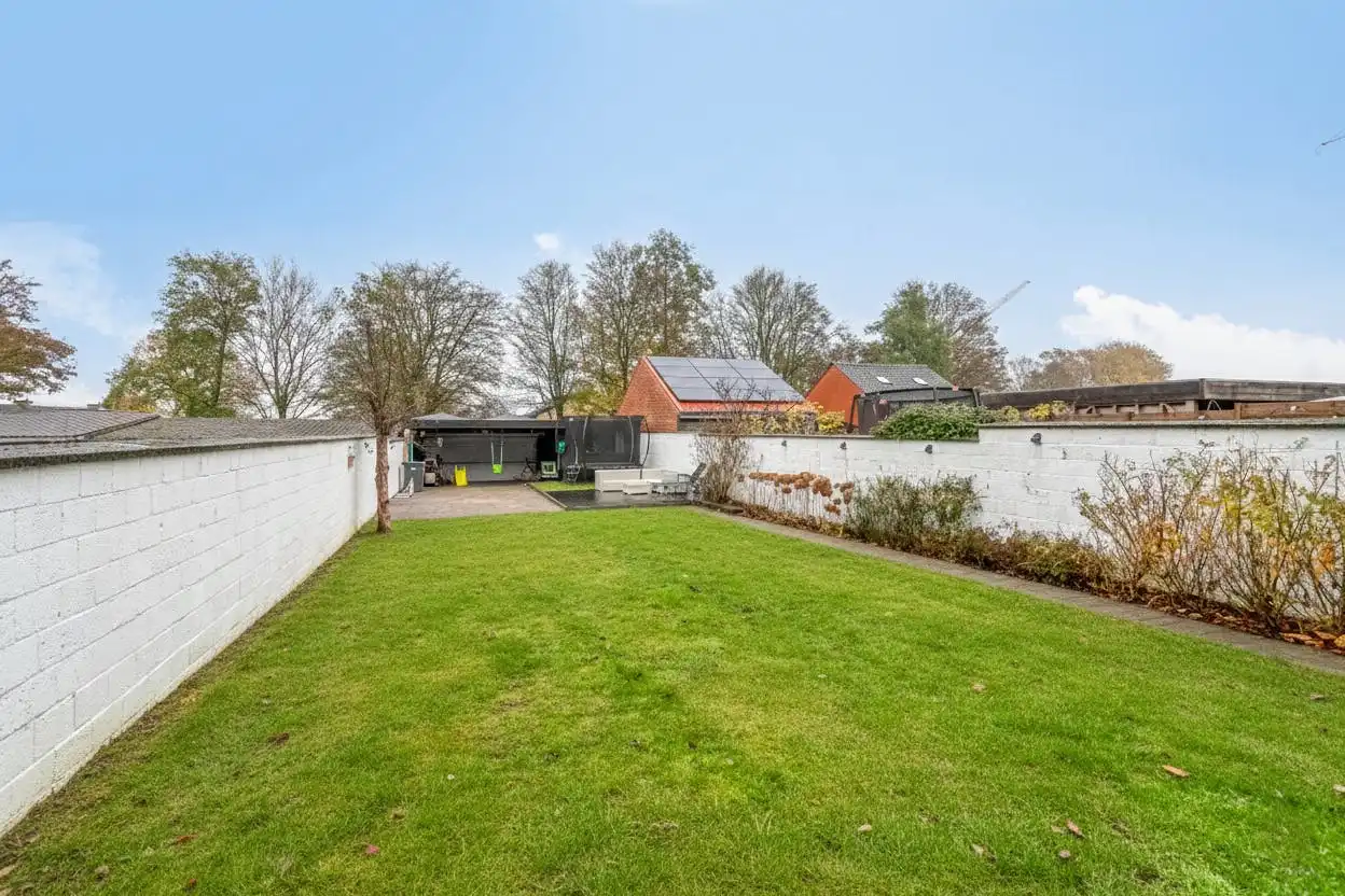 Energiezuinige woning te koop in Ieper met 5 kamers foto 13