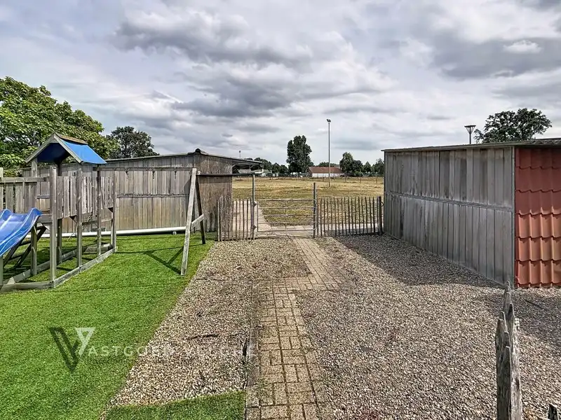 Woning met 3 slaapkamers op uitzonderlijk perceel van 1,63 hectare in groene omgeving foto 36
