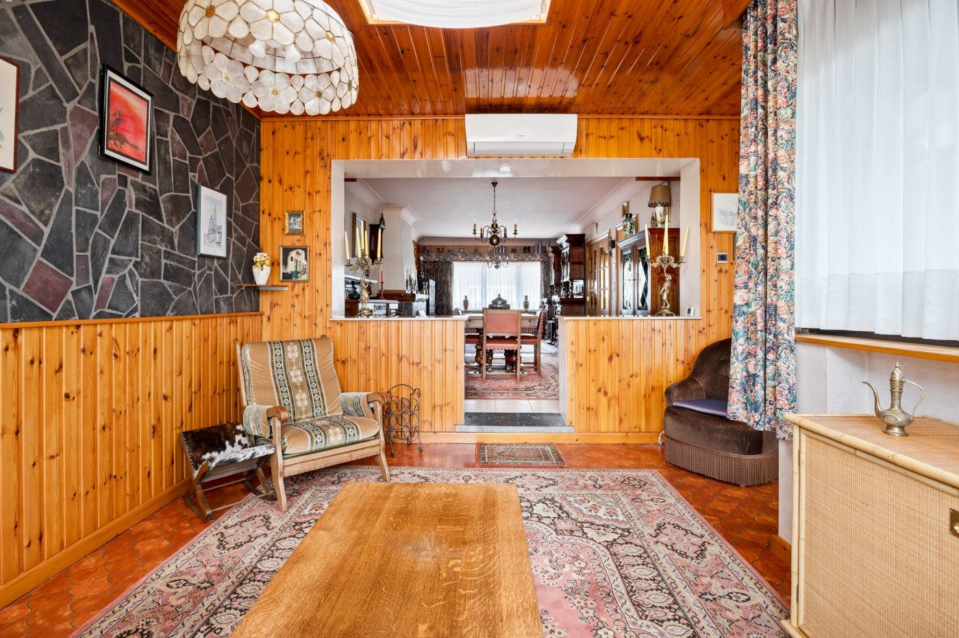 Top gelegen, grote woning met gigantische inpandige garage en diepe tuin in centrum Kapellen foto 15