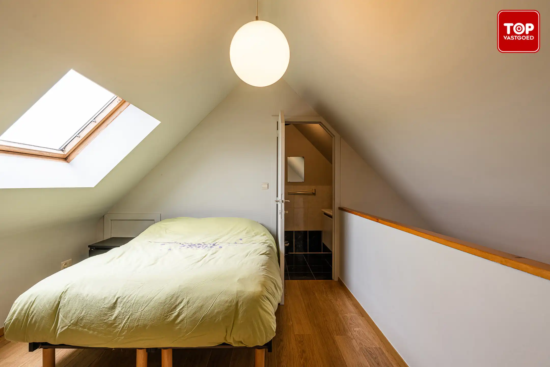 Instapklaar energiezuinig appartement met 2 slaapkamers foto 11