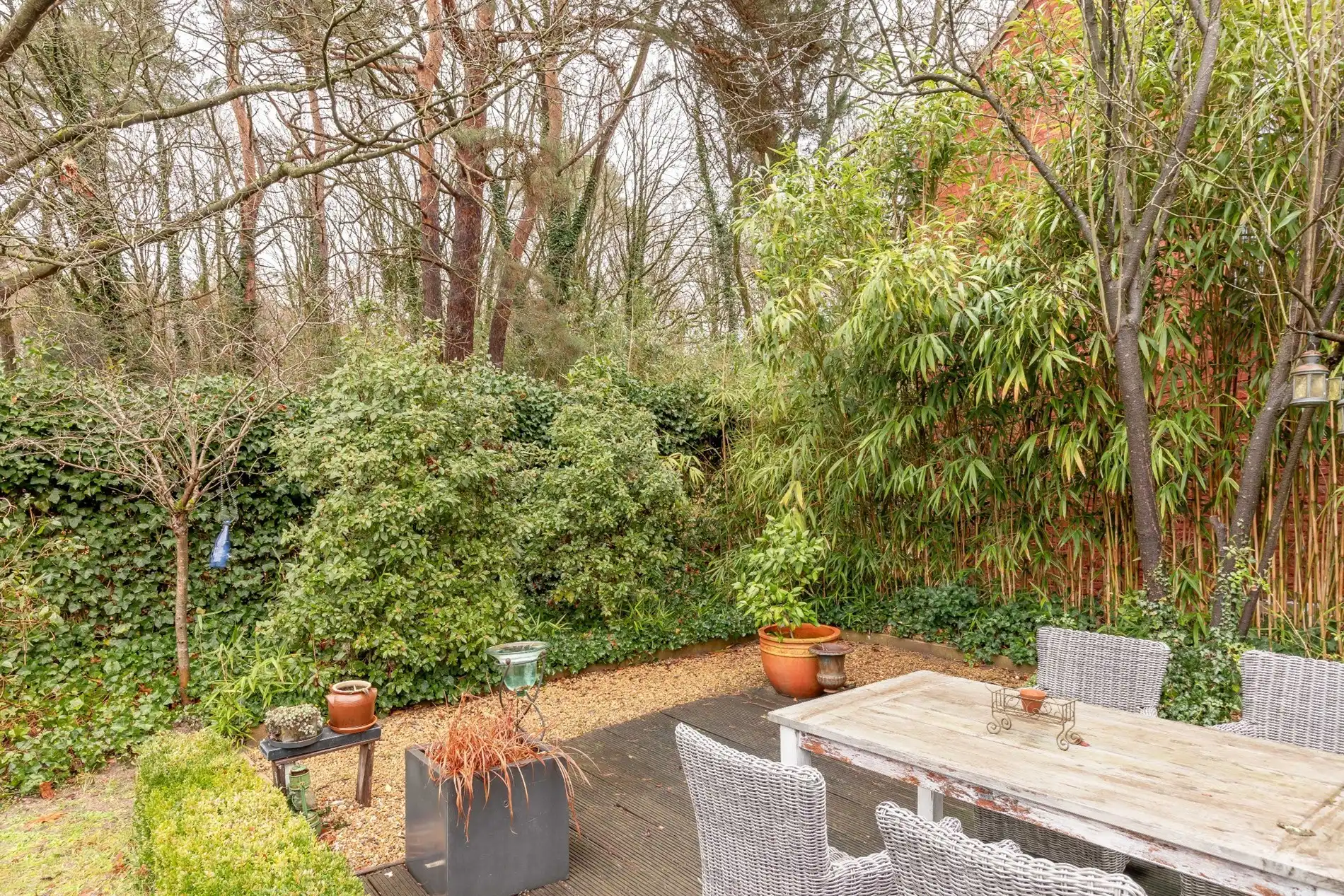 Charmante volledig bemeubelde woning met 2-slaapkamers foto 7