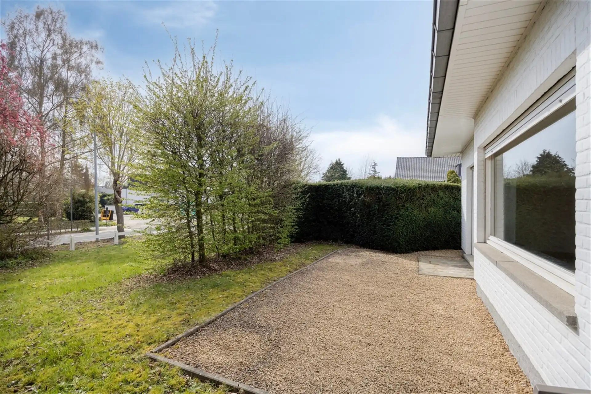 Woning met mogelijkheden op gegeerde locatie foto 8