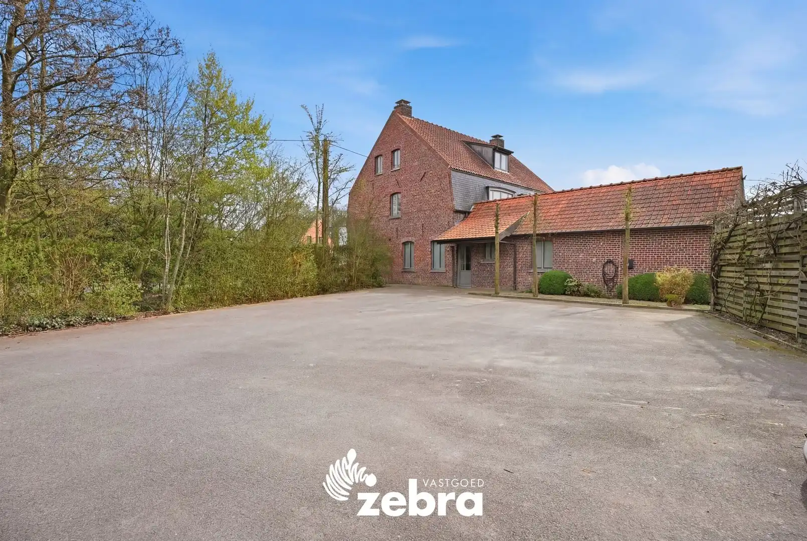 Ruime villa op een prachtig perceel van 11.110m² in groene omgeving! foto 50