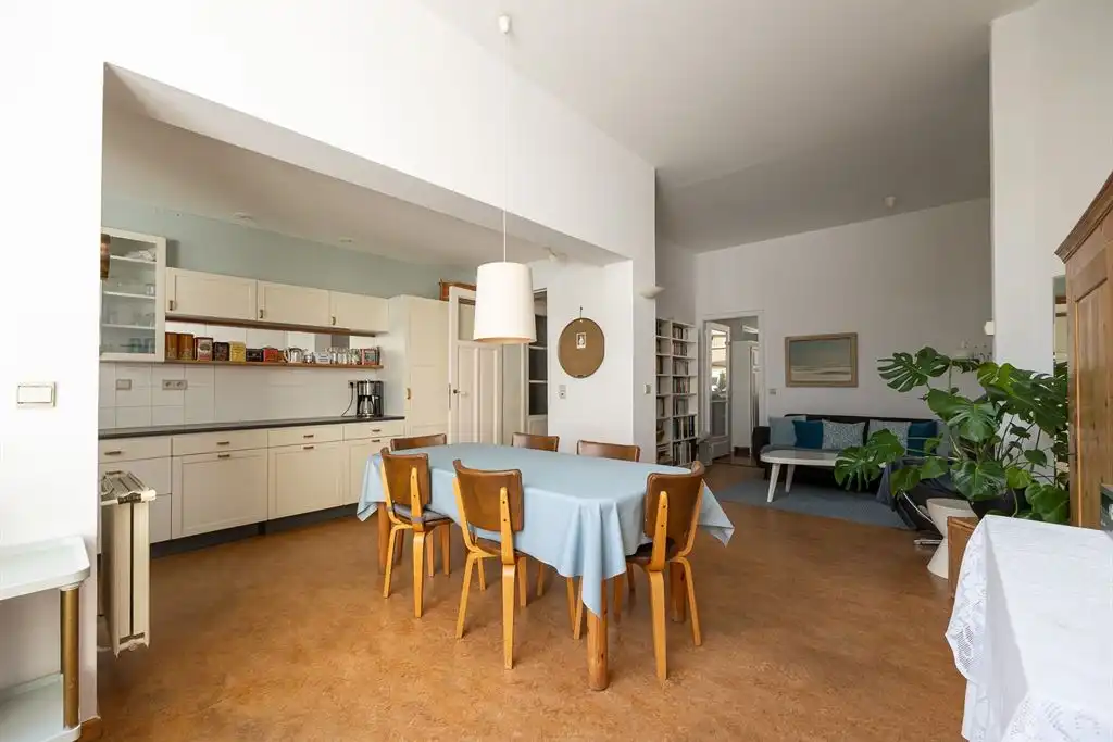 Herenhuis in hartje Zurenborg foto 7