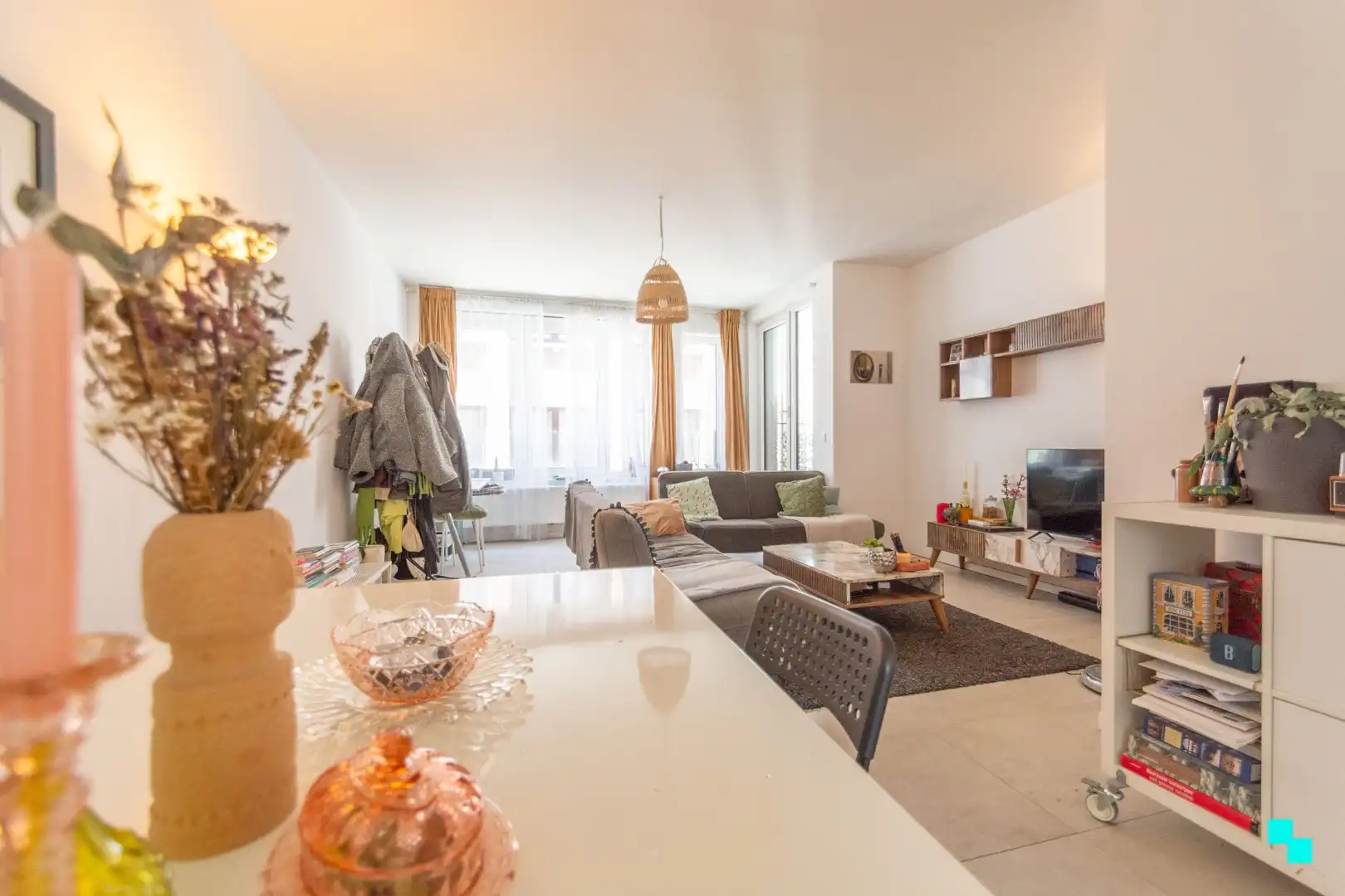 Tweeslaapkamerappartement gelegen in het bruisende hart van Gent foto 6