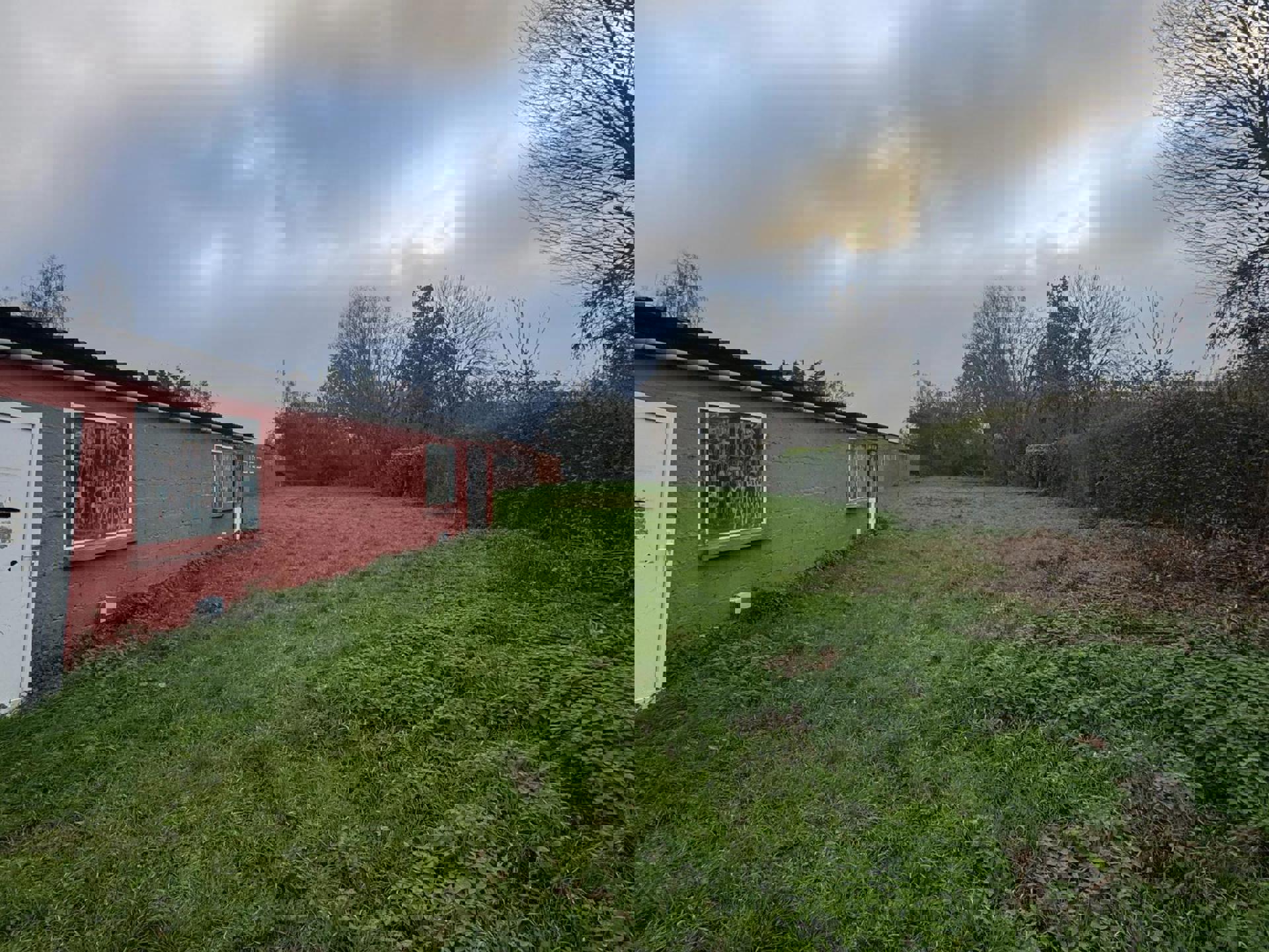 Veelzijdige site met twee panden en tal van mogelijkheden foto 4