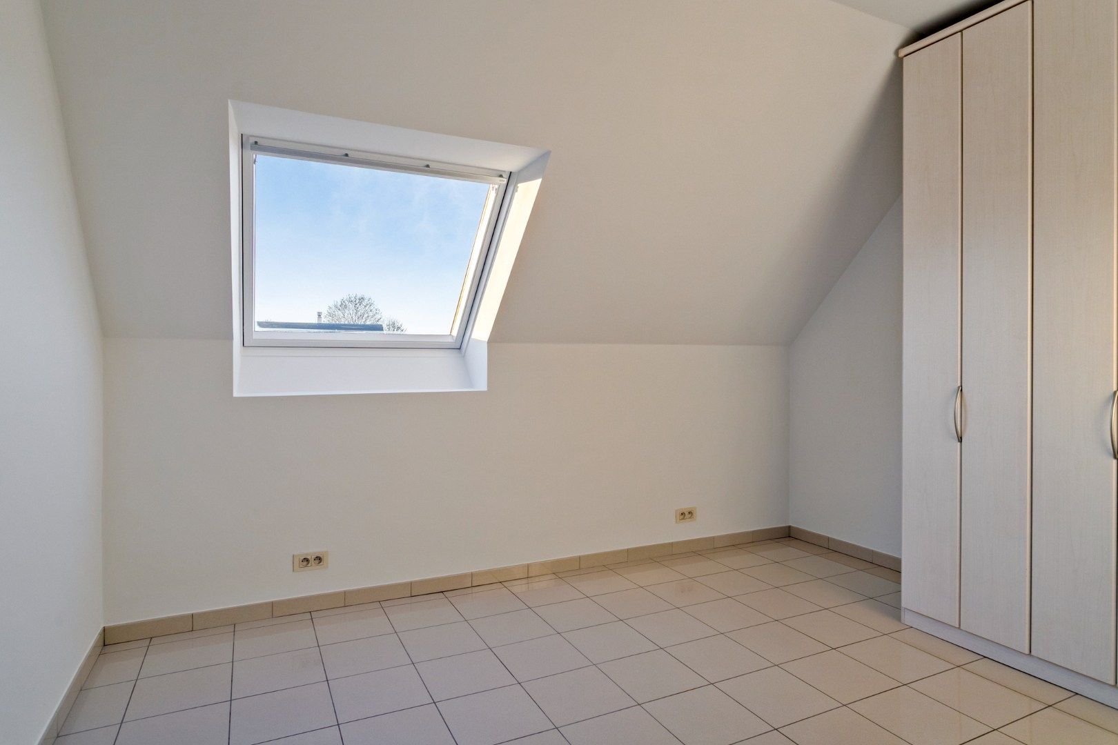 Centraal gelegen appartement met mooi zicht foto 10