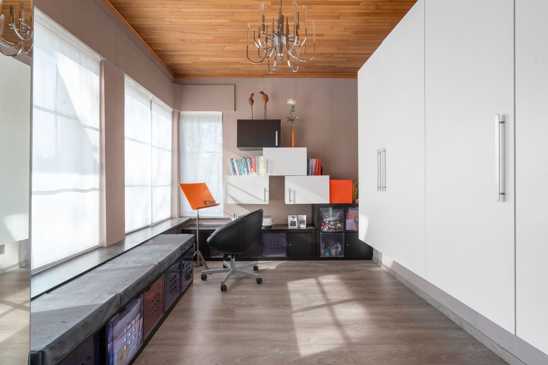 Instapklare woning met 4 slaapkamers te Oordegem foto 11