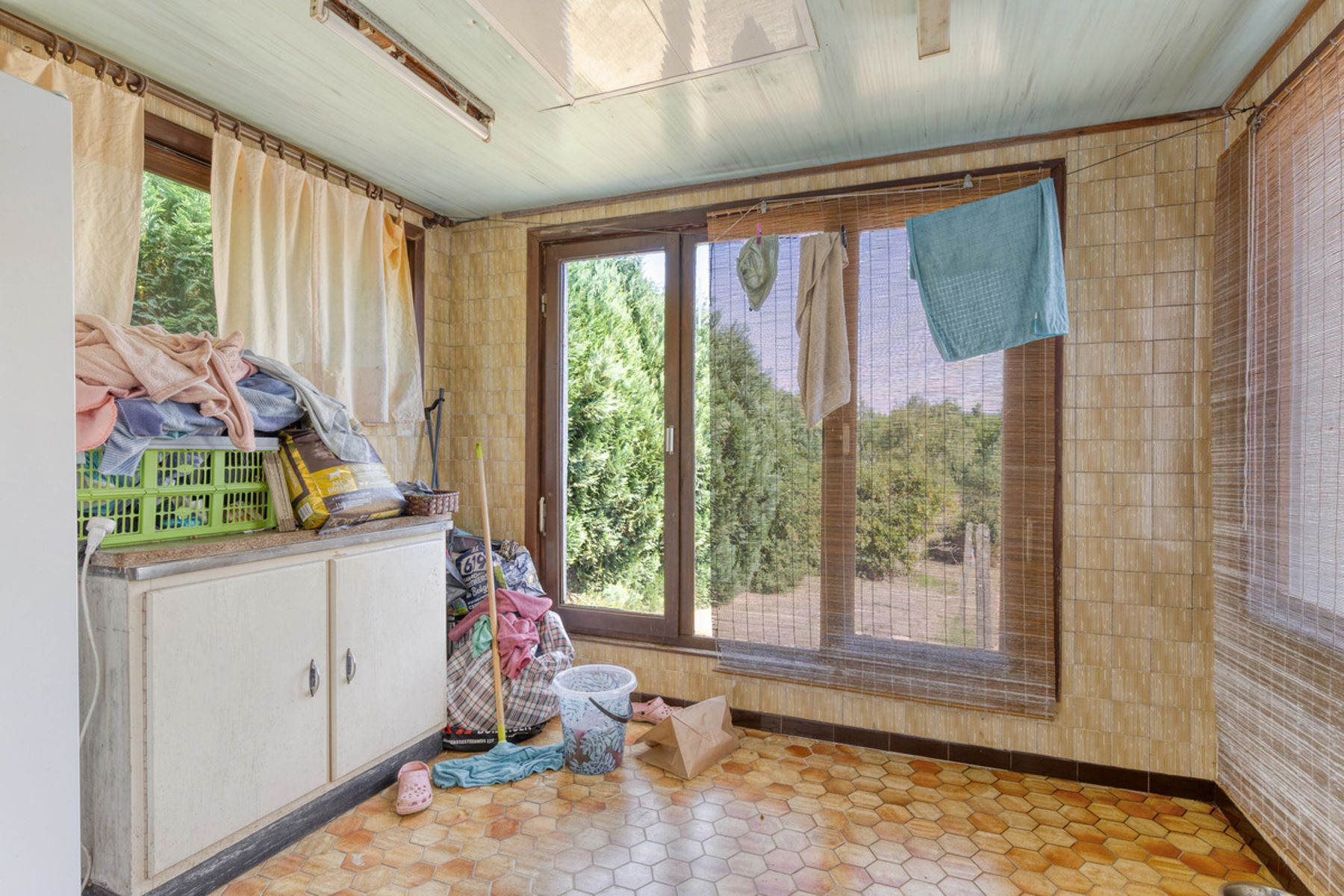 Rustig gelegen eigendom met 3 slaapkamers foto 11