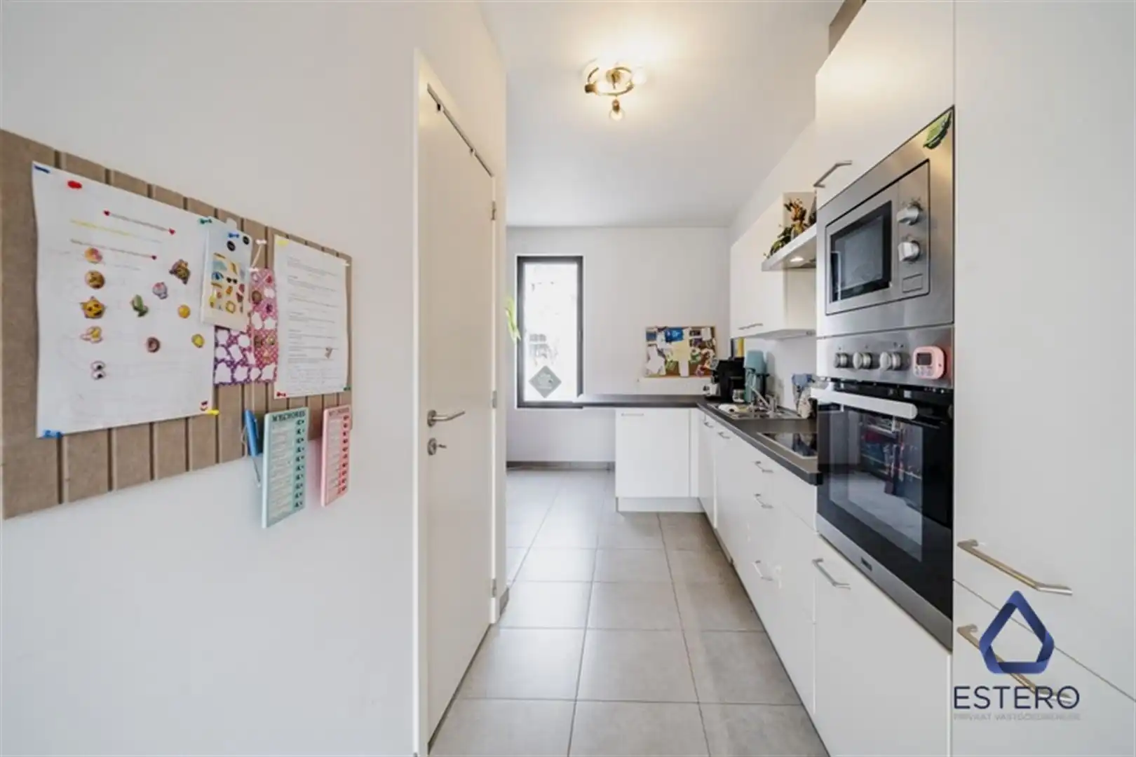 Moderne gezinswoning met tuin rustig en centraal gelegen foto 20