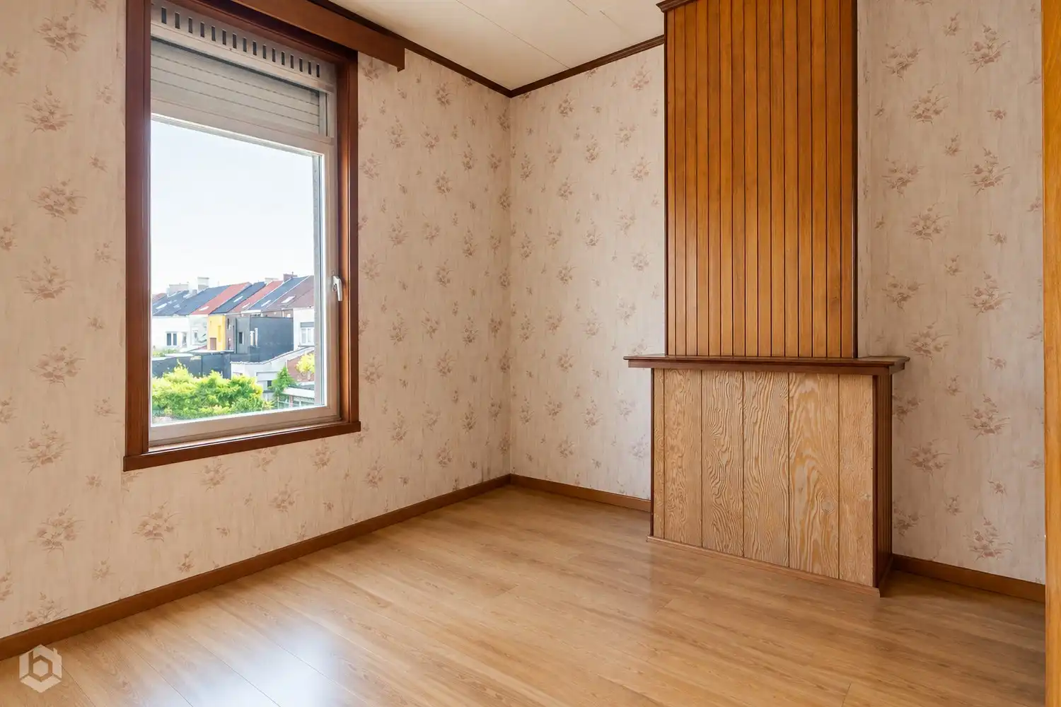 Karaktervolle te renoveren woning met 3 slpkrs en tuin in Mechelen foto 12