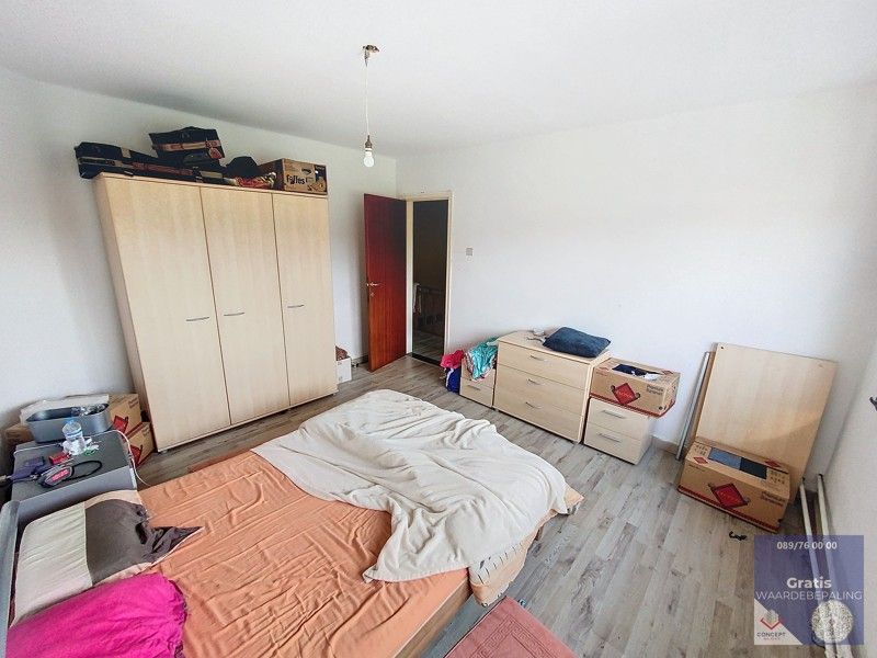 Op te frissen woning op perceel van 5a90ca foto 18