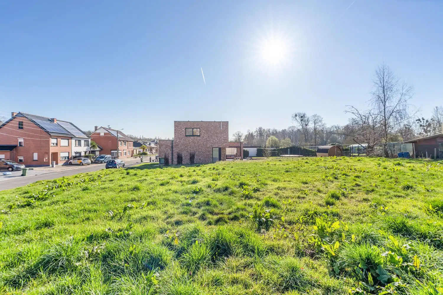 Halfopen bebouwing met zuidgerichte tuin! foto 4