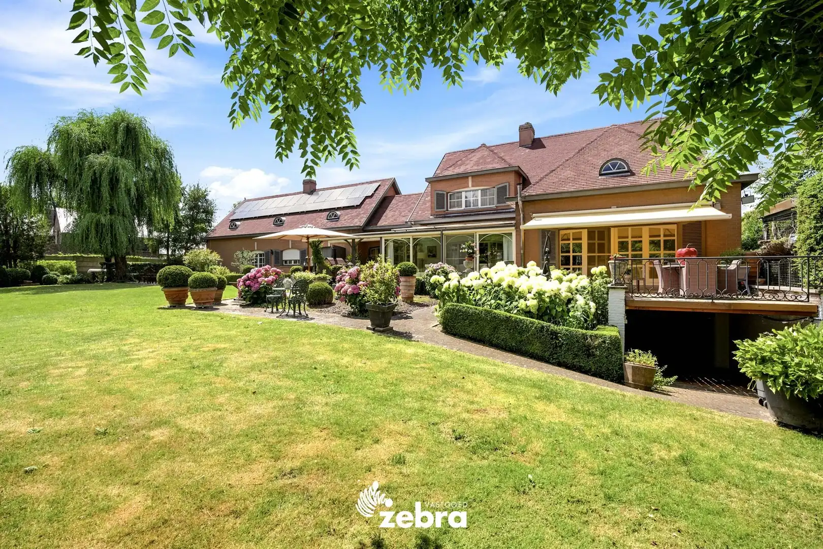 Exclusieve villa op een perceel van bijna 3.000 m² in Meulebeke! foto 39