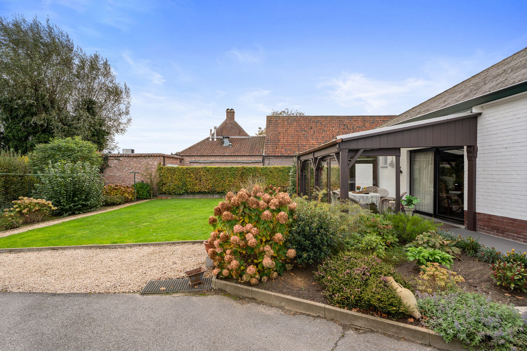 Vrijstaande woning met uitbreidingsmogelijkheden op 938m2! foto 13