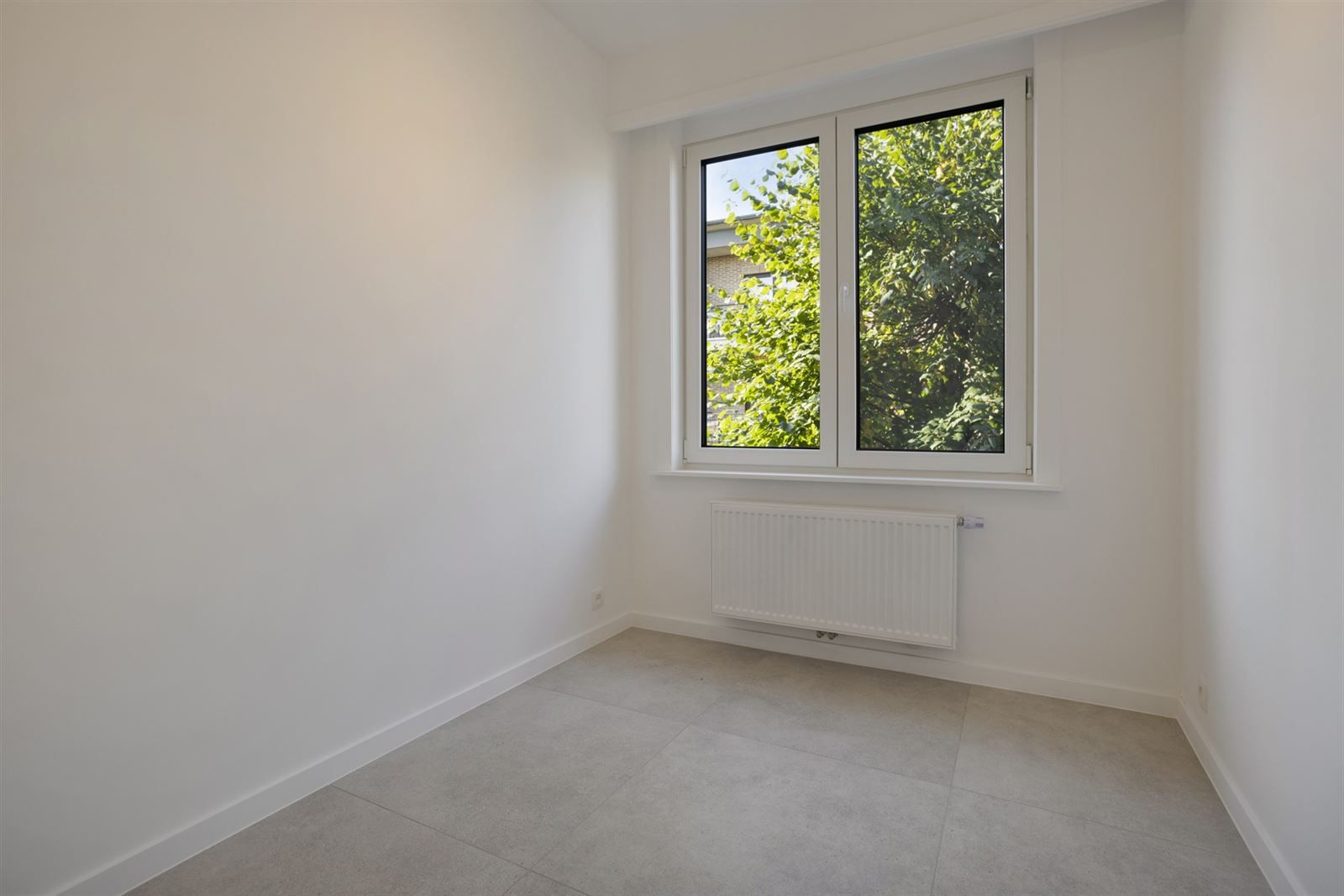 Buizegem: pas gerenoveerd 3 slpk appartement foto 16