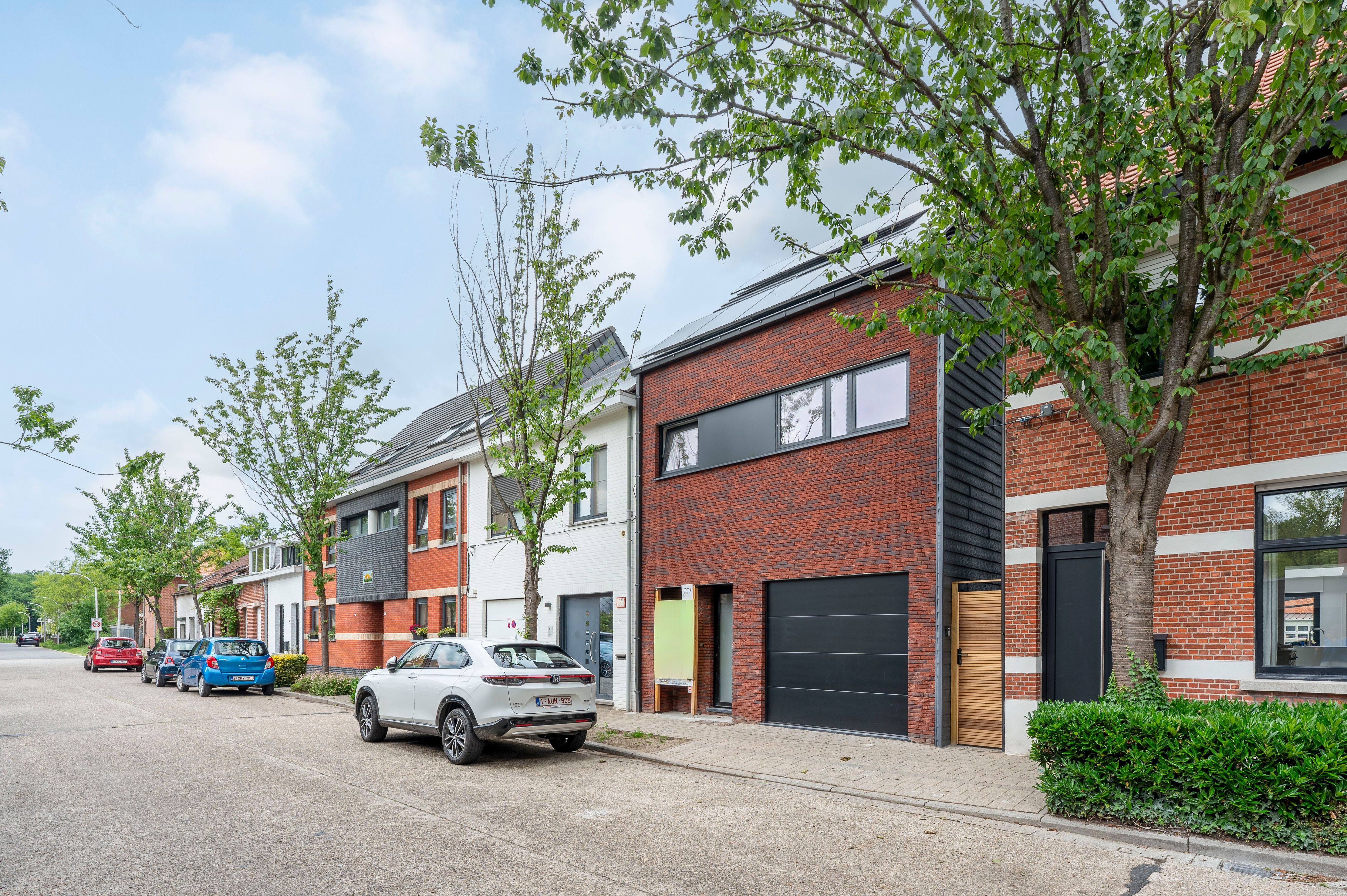Stijlvol wonen, klaar voor de toekomst! foto {{pictureIndex}}
