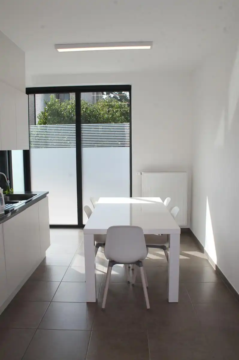 Moderne studentenkamer nabij Leuven Centrum foto 8