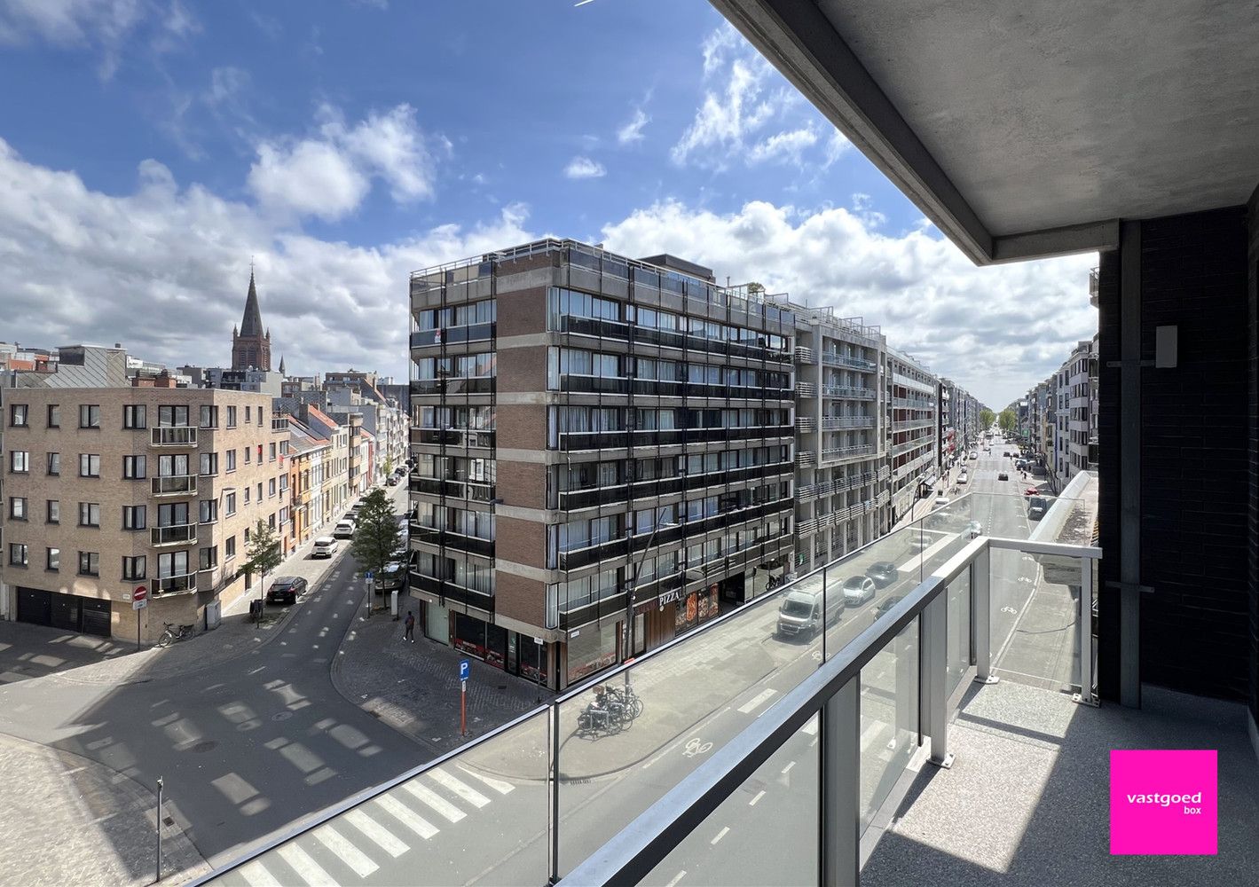 Lichtrijk appartement met 2 slaapkamers en 2 terrassen, Oostende foto 2