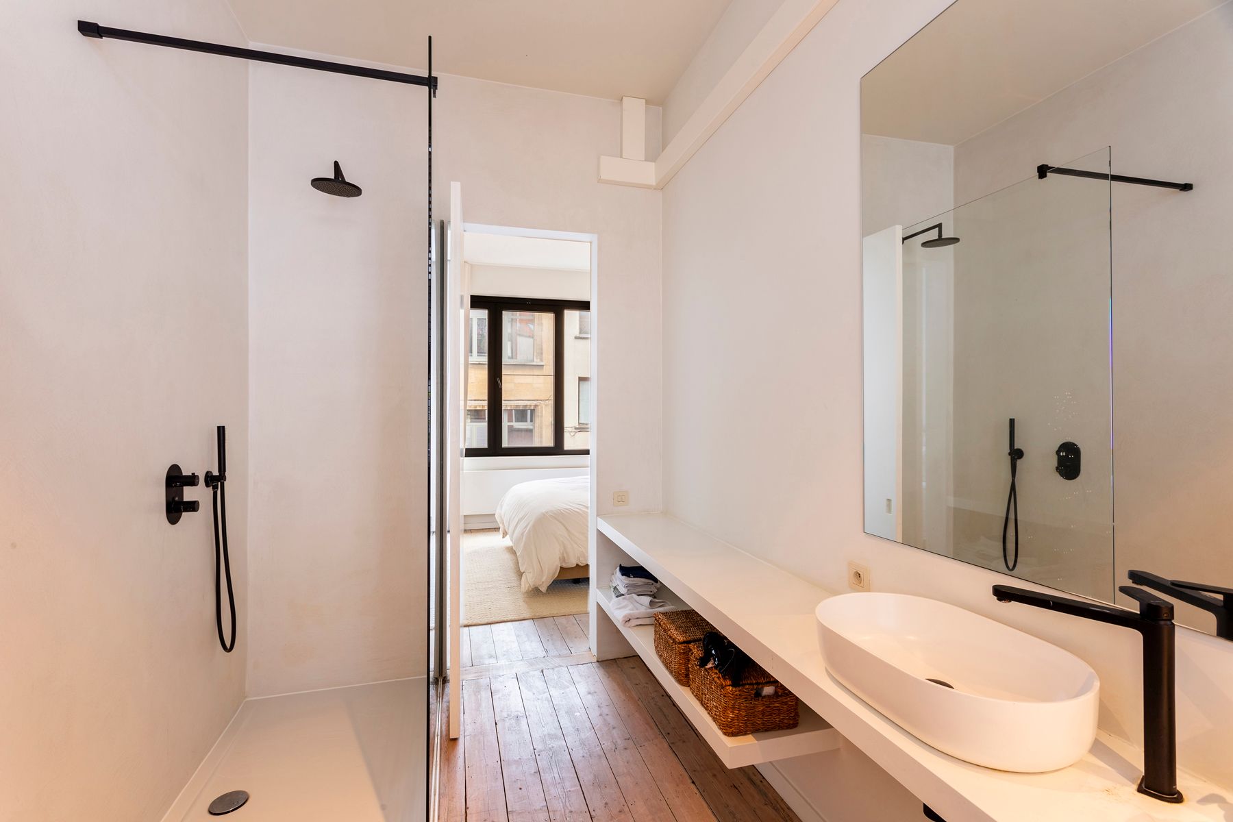 Luxueus Gerenoveerde Woning op 't Zuid Antwerpen foto 12