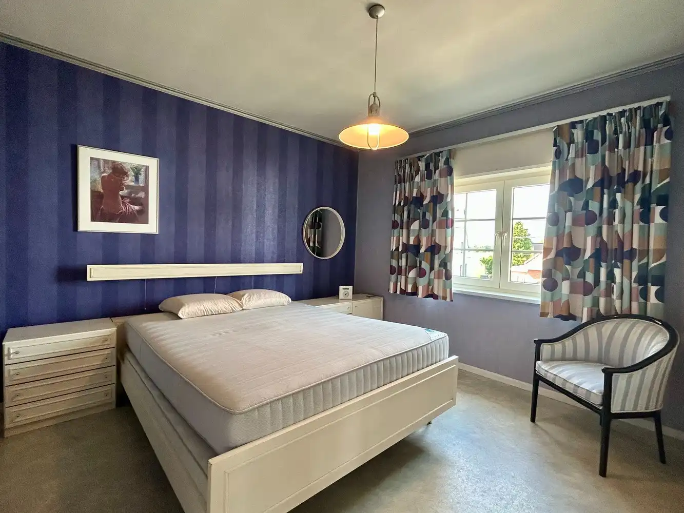 Ruime halfopen woning met overdekt zwembad op topligging foto 14