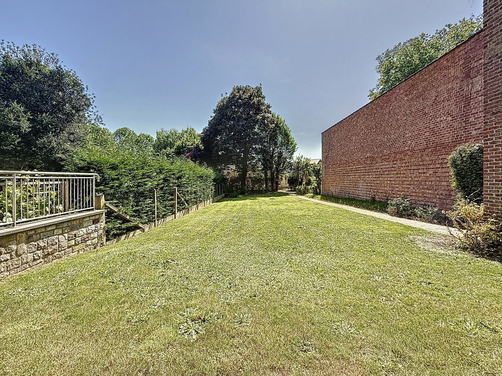 Statige Burgerwoning & Tuin Centrum; met Hoge Visibiliteit foto 27