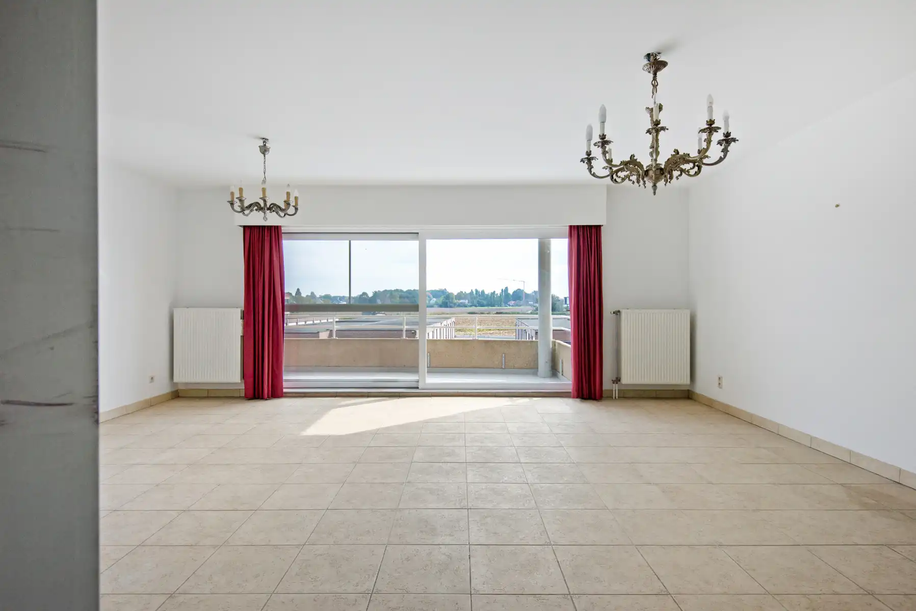 Rustig gelegen appartement met lift, terras en garagebox foto 2