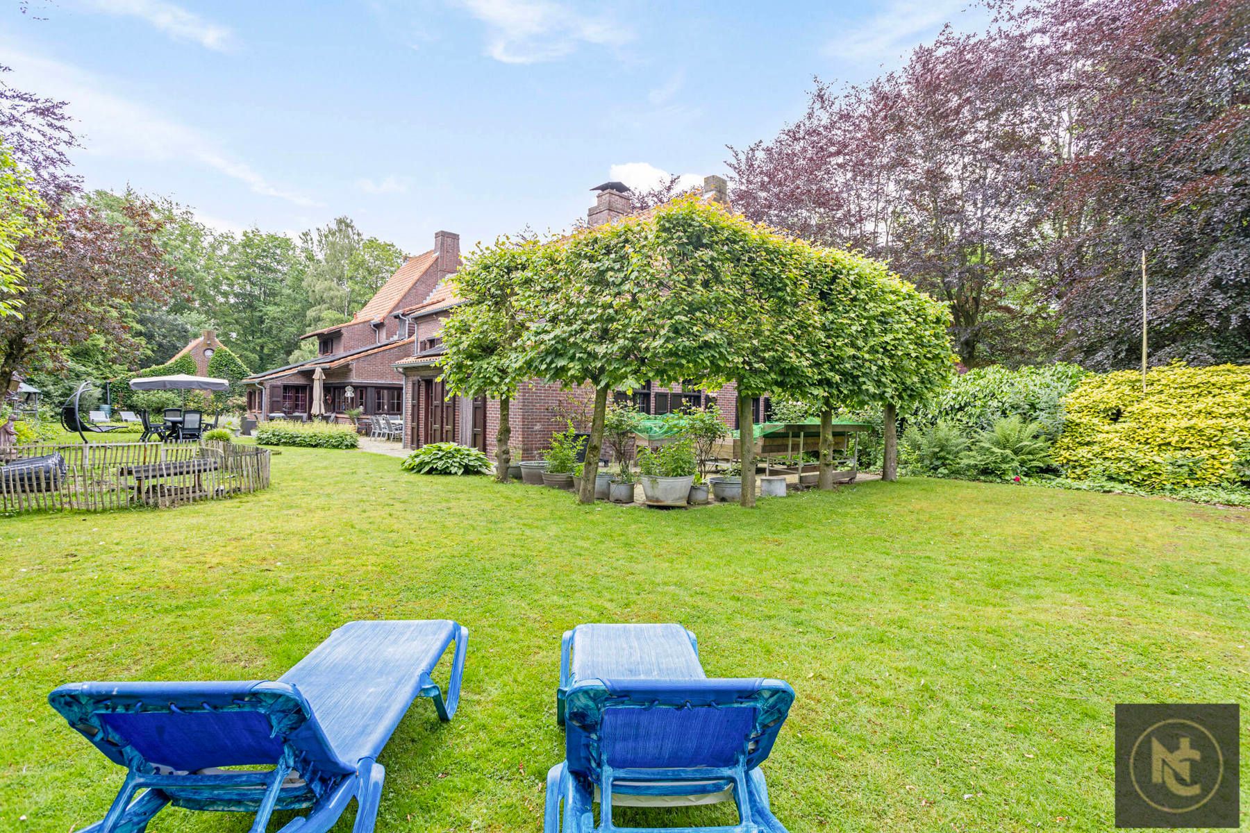 Uitzonderlijke villa met 6 slaapkamers en 2 garages foto 41