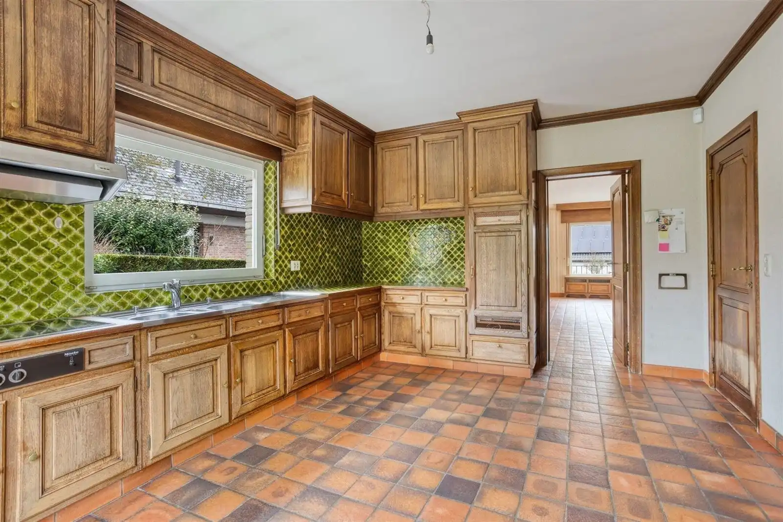 Zeer ruime villa (340m²) op een terrein van 7a38ca foto 8