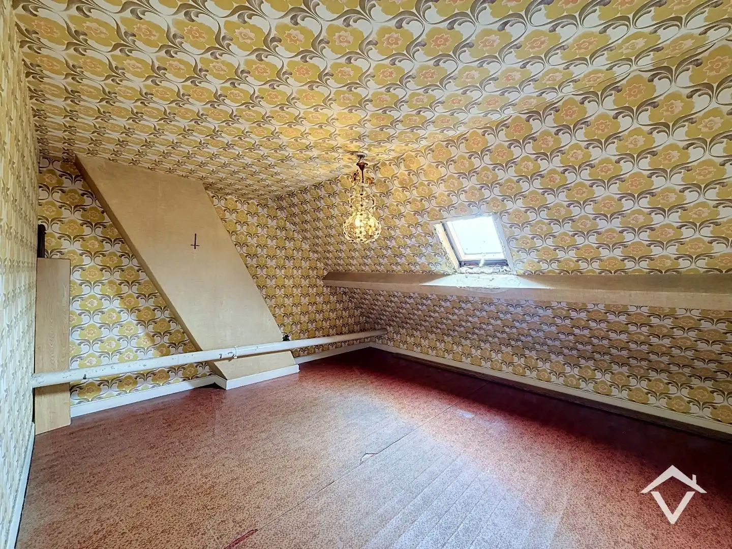 Woning met 3 slaapkamers en tuin te Roeselare foto 14
