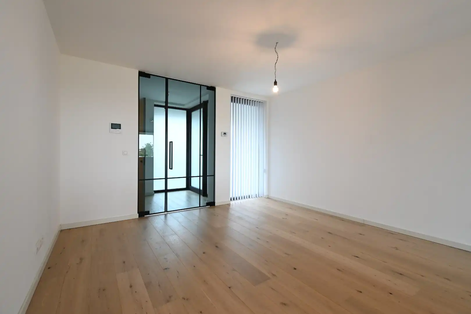 Knap recent appartement met 2 slaapkamers en mooi uitzicht + autostandplaats foto 23
