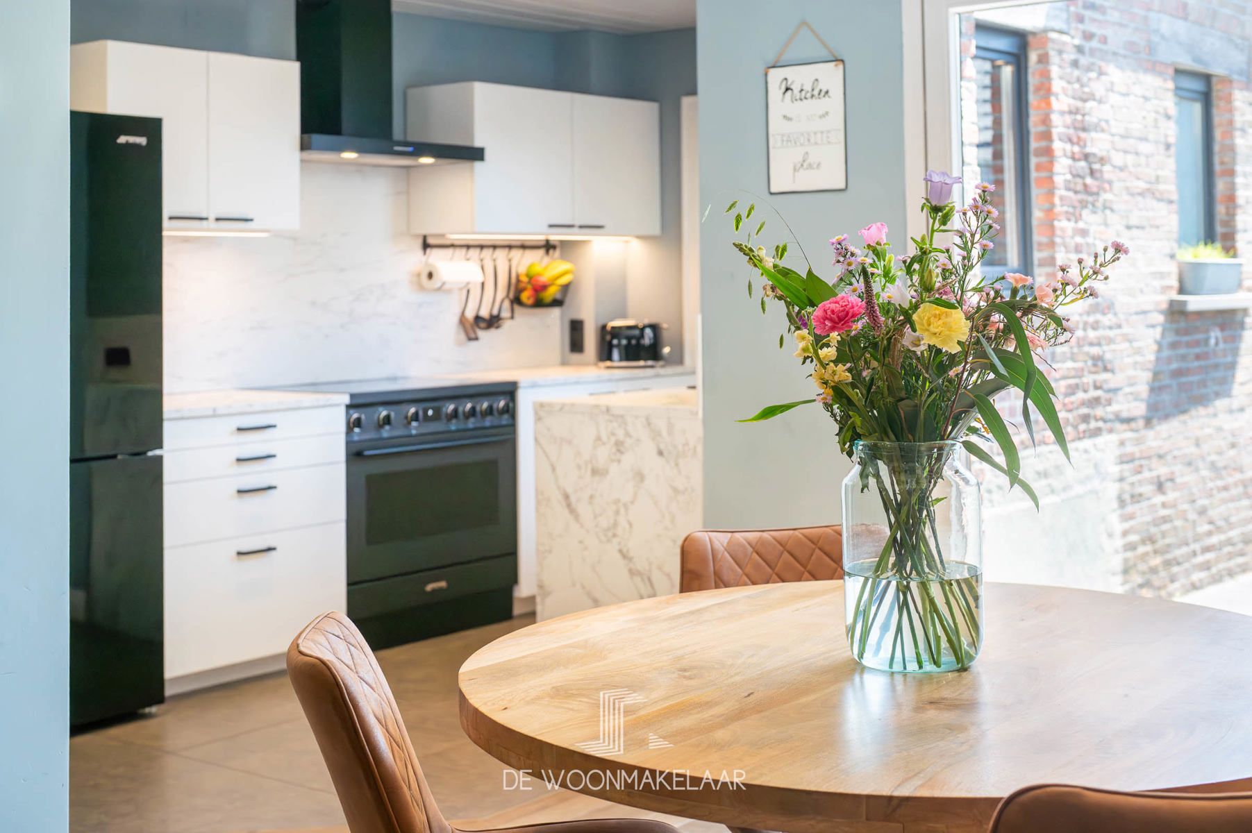 Stijlvolle woning met 3 SLK's, tuin en oprit nabij Boom park foto 4