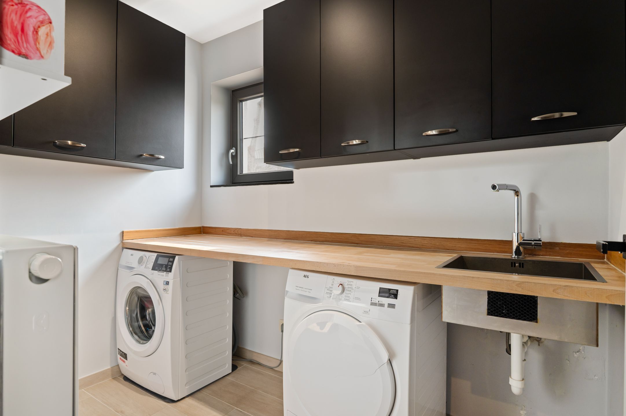 Unieke laagbouwvilla met polyvalente ruimte op ruim perceel in Brasschaat! foto 6