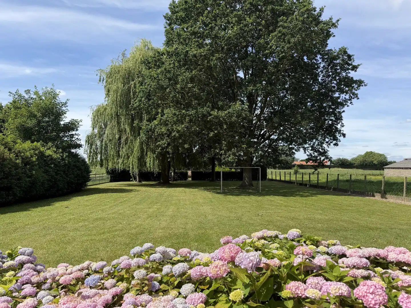 Ruime villa met 4 slaapkamers en prachtige zuidwest gerichte tuin te Spiere-Helkijn foto 20