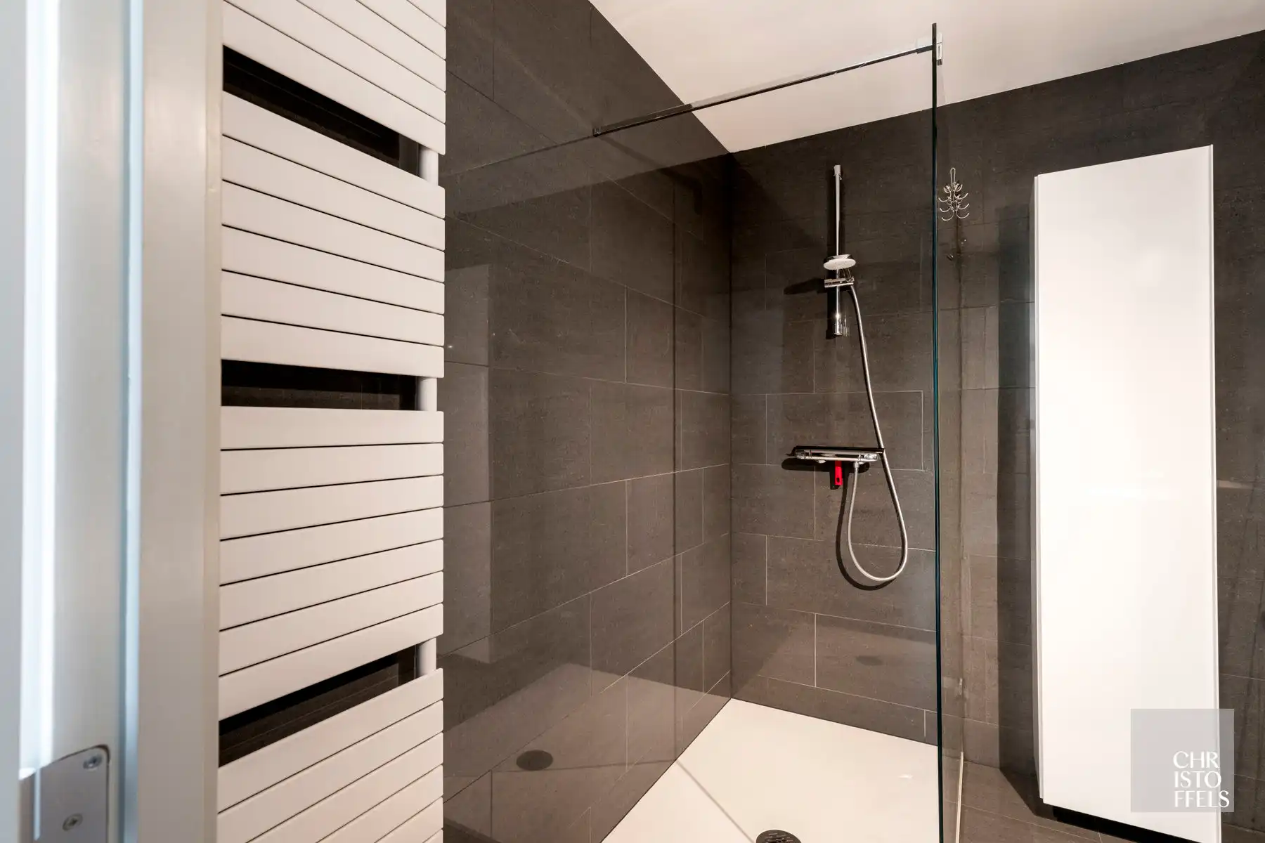 Gelijkvloerse woning van 145m², rustig gelegen nabij Park Pietersheim te Lanaken foto 7