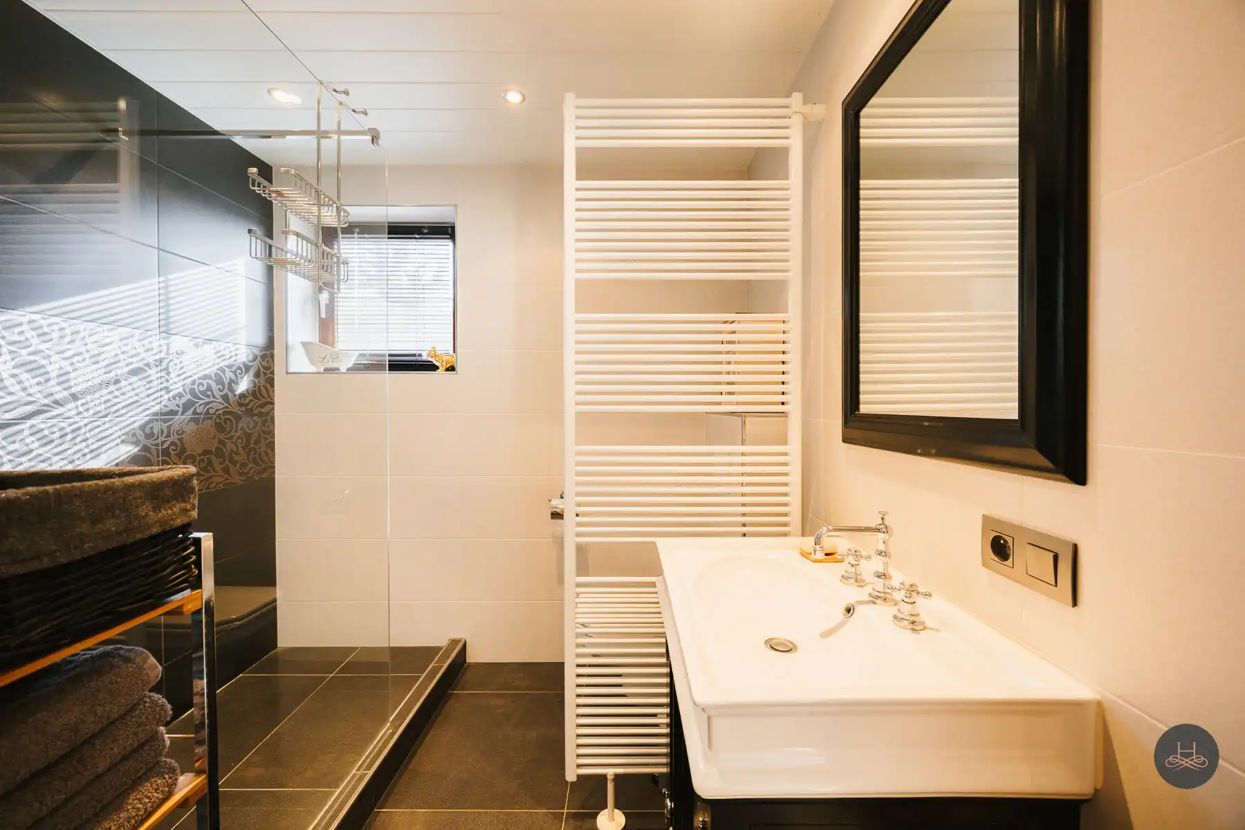 Ruime energiezuinige woning in het groen met ruime tuin foto 16