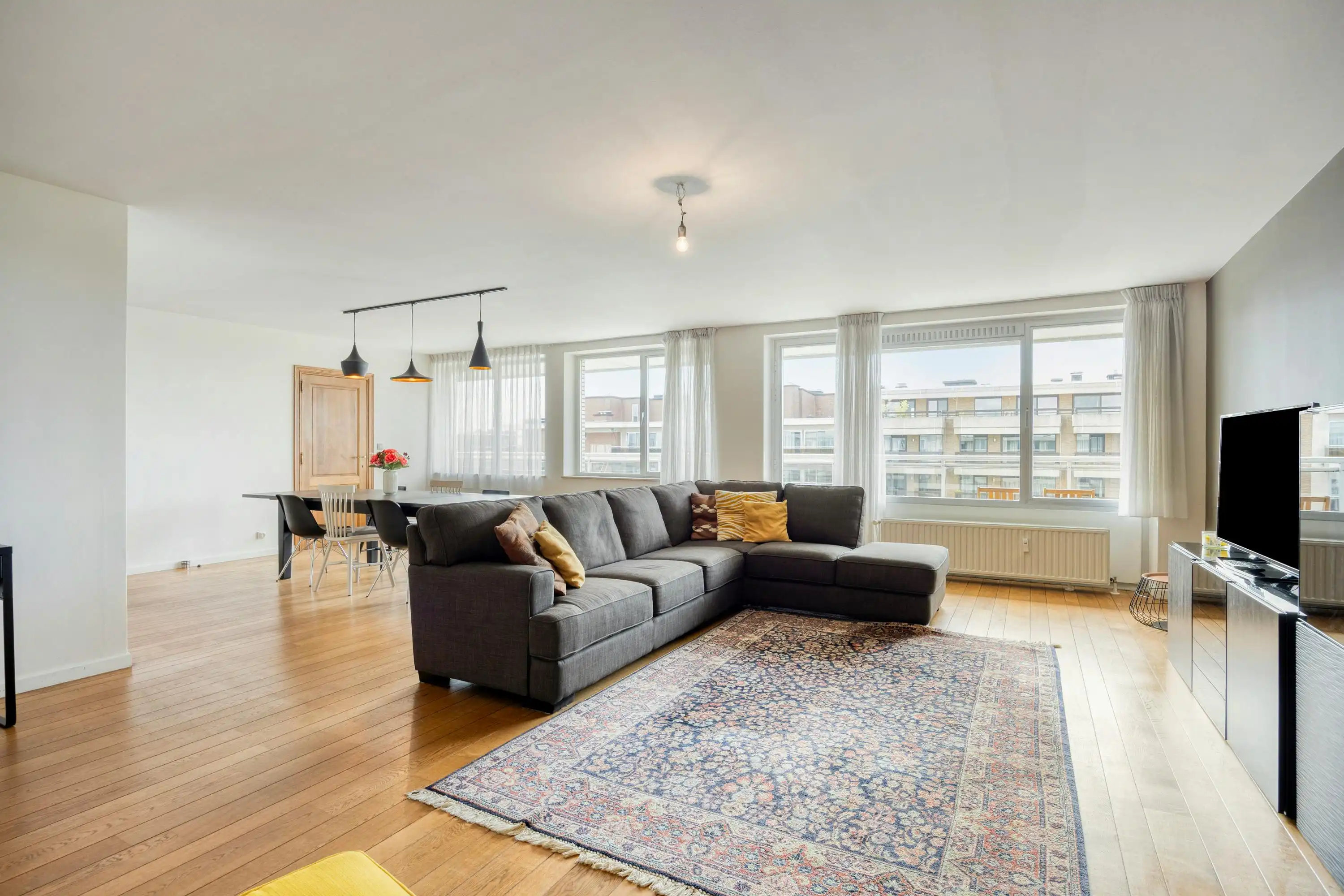 Penthouse met 3 slaapkamers en garagebox in Sint-Catharinawijk  foto 3