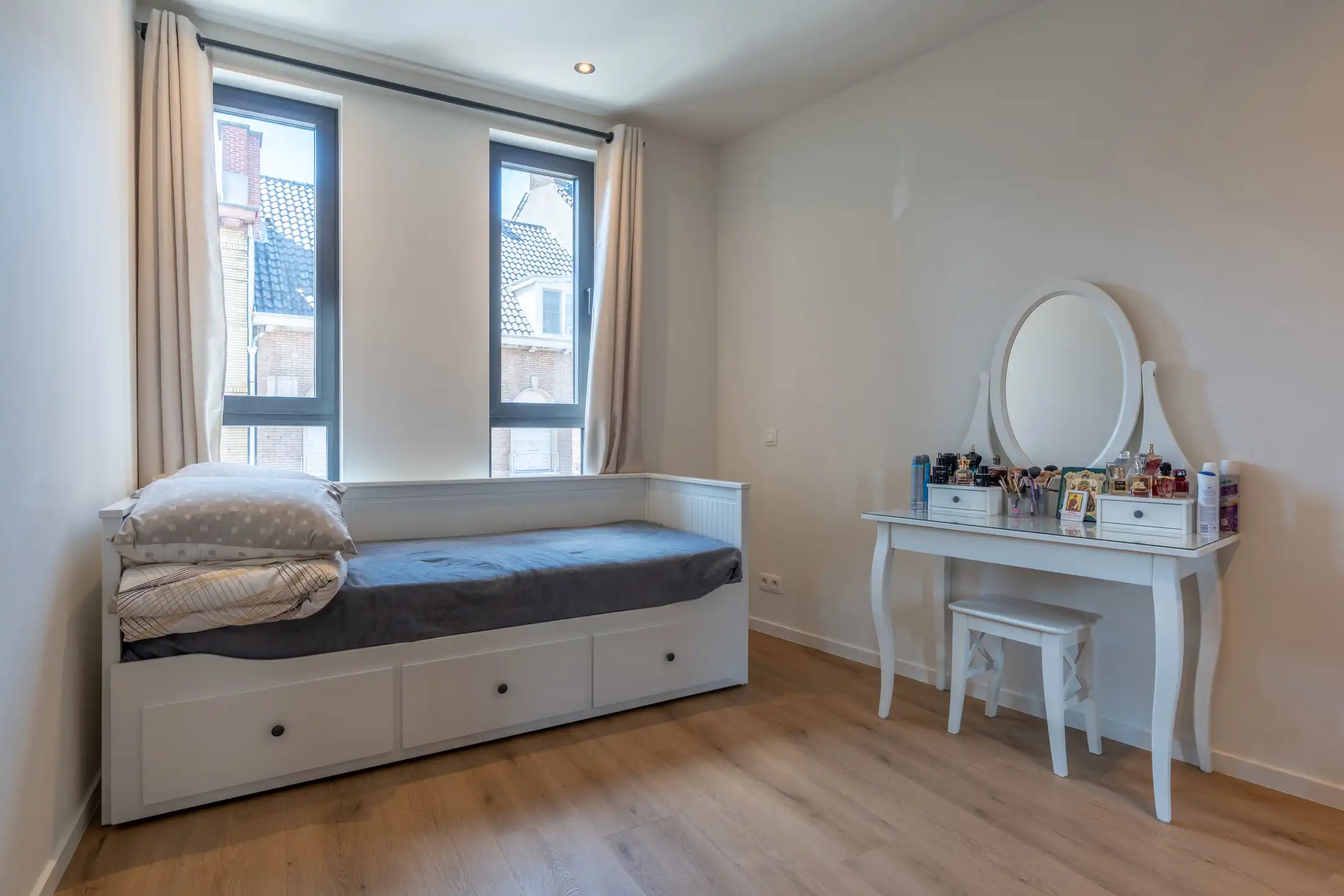 Knap en licht appartement op de eerste verd. met 2 terrassen foto 29