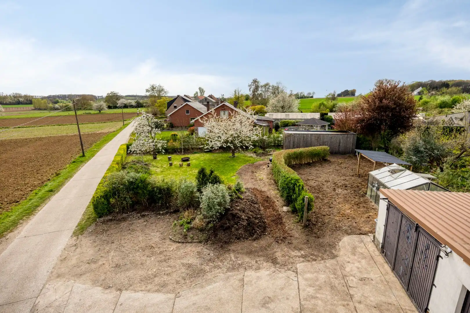 Open bebouwing op unieke locatie in Lubbeek met veel mogelijkheden  – EPC 567 kWh/m² - bewoonbare opp. 144 m² foto 2