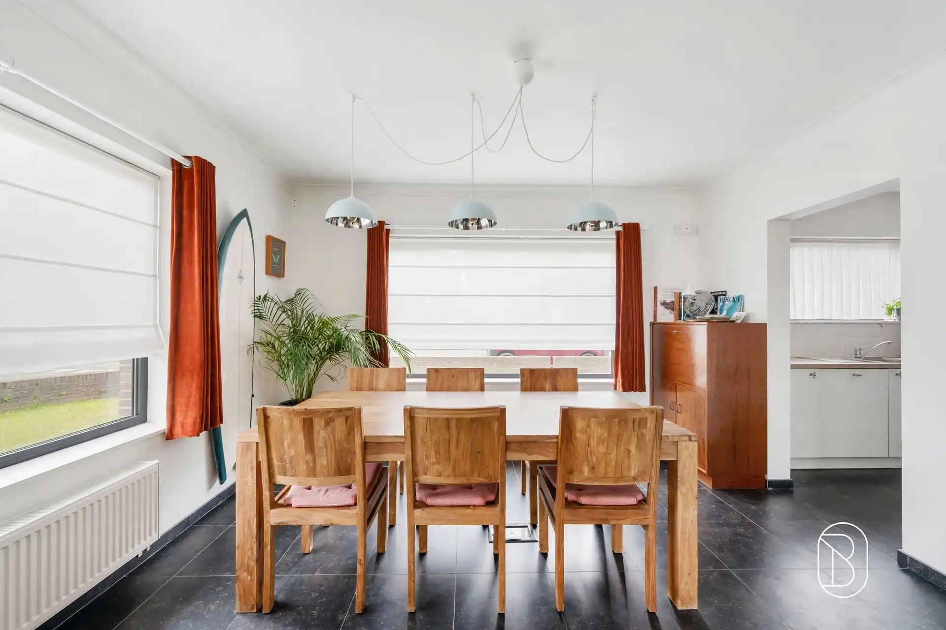 Topgelegen gelijkvloers appartement met 2 slk, tuin + aparte garagebox foto 5
