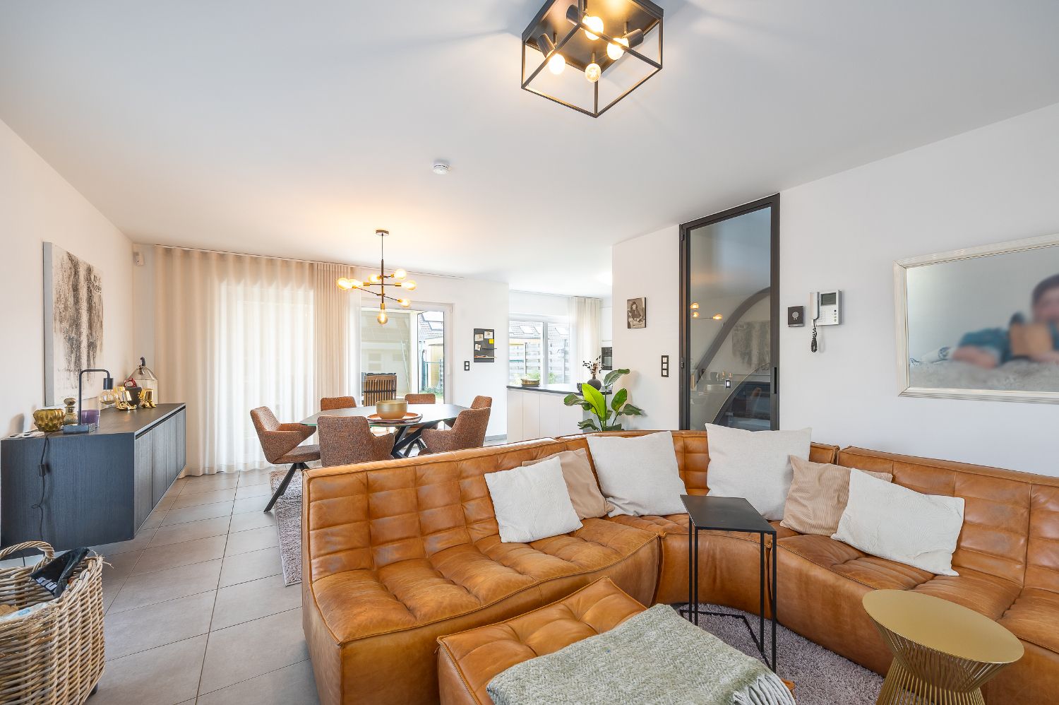 Ruime recente halfopen woning te koop in Bredene-Dorp foto 8