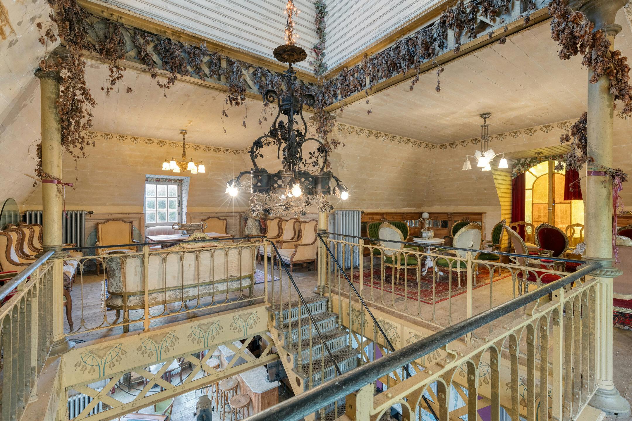 Uniek karaktervol pand met tal van mogelijkheden te Gistel foto 14