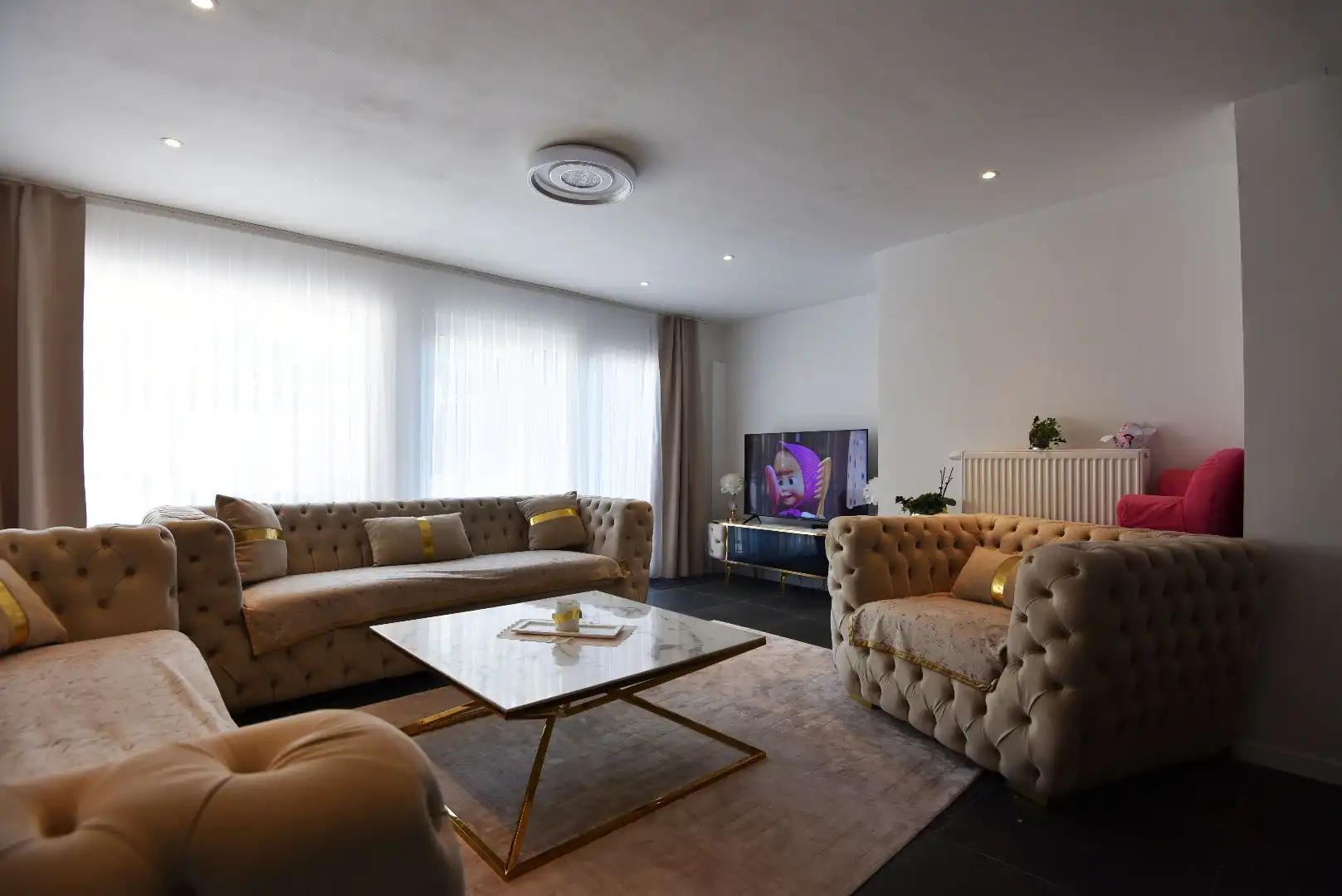 Energiezuinige woning met 3 slpks  te centrum Eeklo foto 2