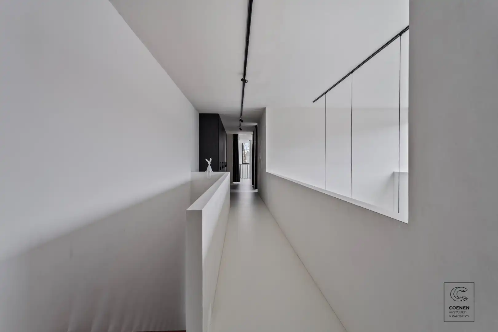 Prachtig verder af te werken HOB van 320 m² in een doodlopende straat! foto 18