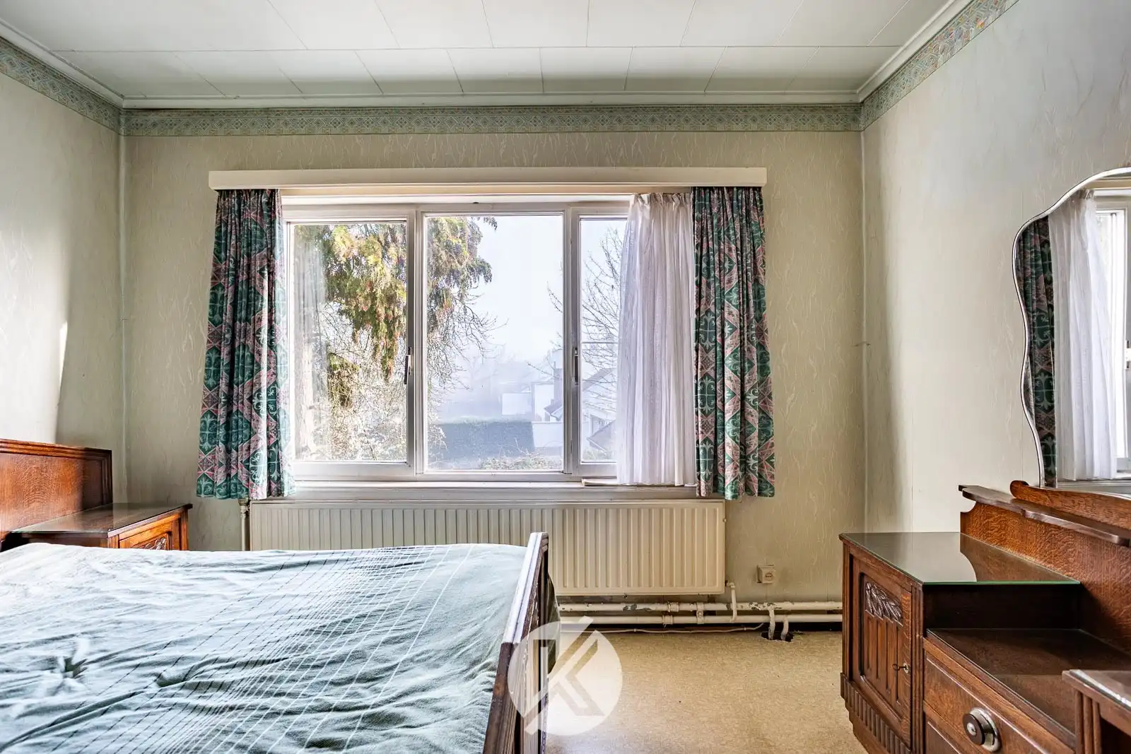 Woning in rustige wijk met renovatiepotentieel foto 15