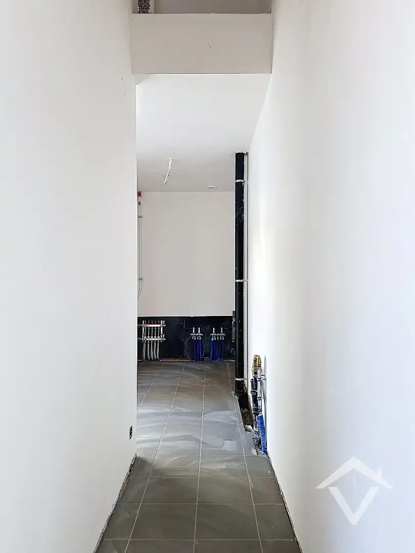 Woning met 3 slaapkamers en carport te Proven  foto 6