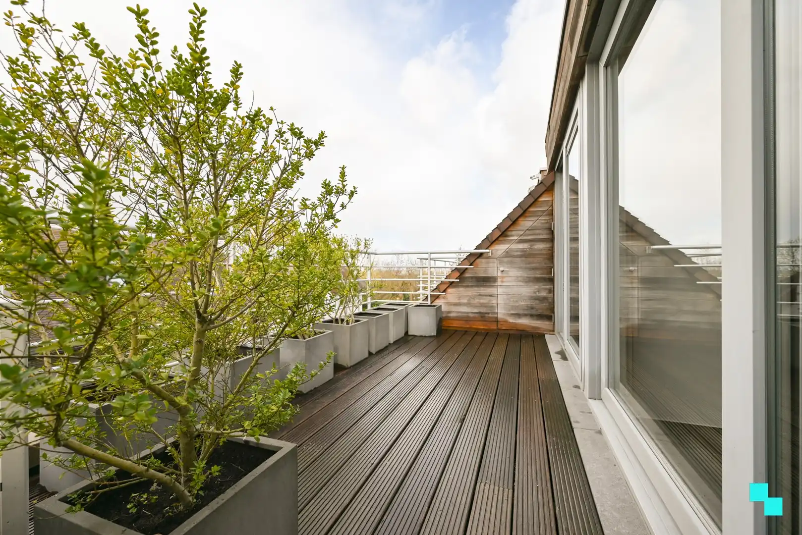 Centraal gelegen kantoorruimte te Lendelede foto 12