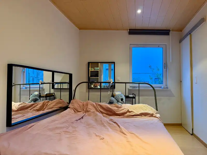 KNUSSE COMFORTABELE RIJWONING MET 2 SLAAPKAMERS foto 7